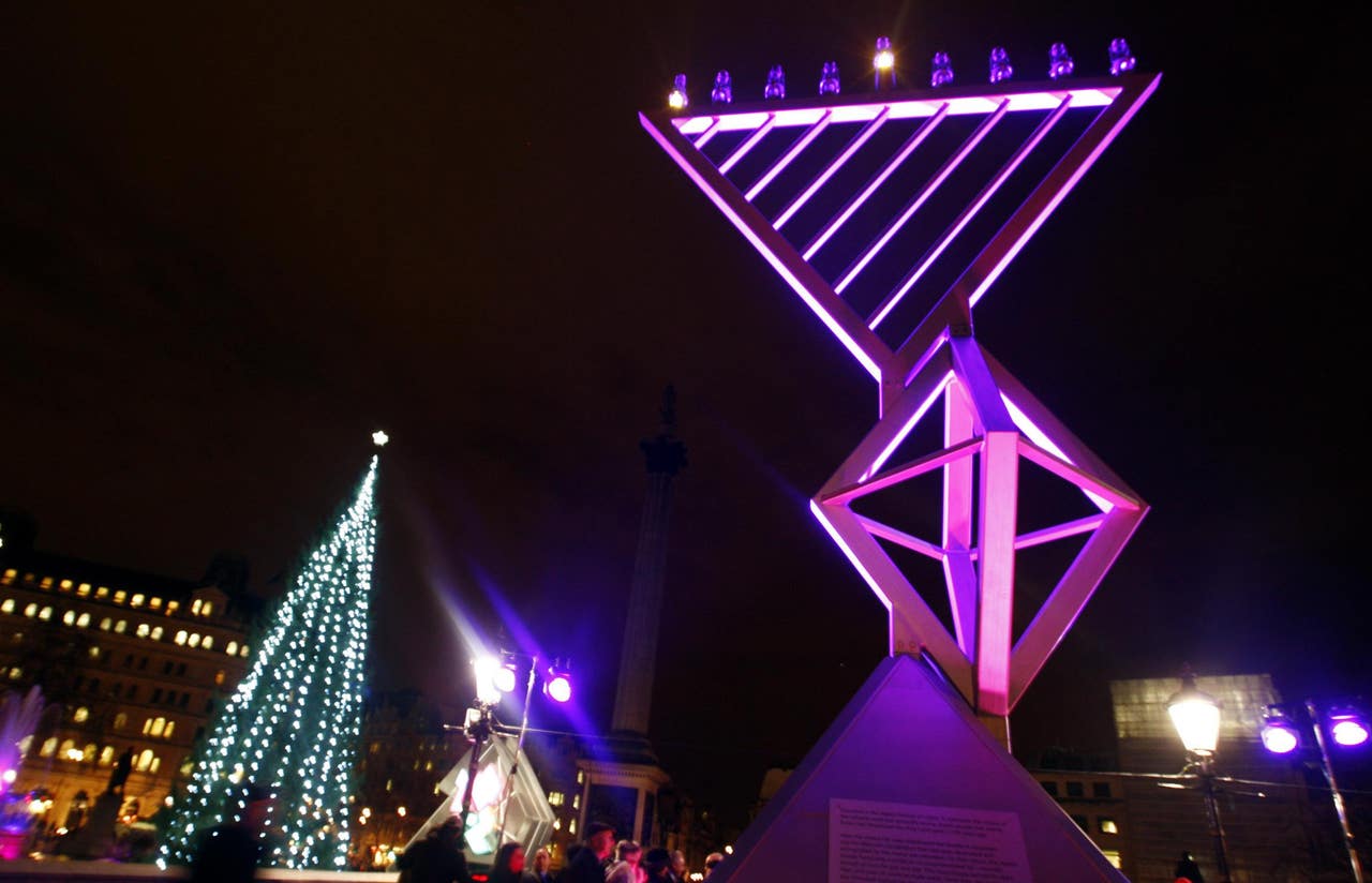 Last day of hanukkah 24