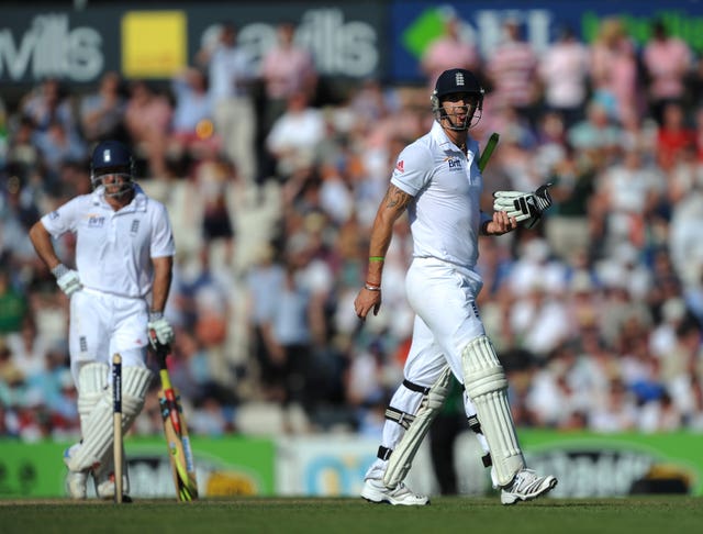 Kevin Pietersen was dropped during the series against South Africa in 2012 after it emerged he had sent text messages to friends in the South Africa team 