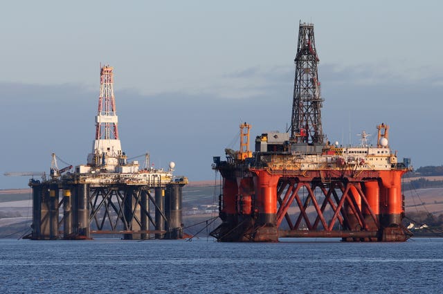Oil rigs in Cromarty Firth