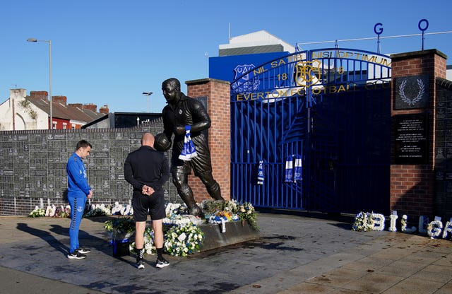 Bill Kenwright tributes at Goodison Park