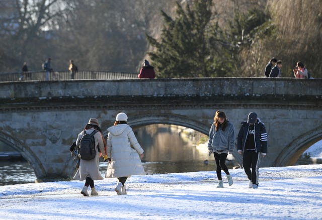 Snow on the banks of the River Cam
