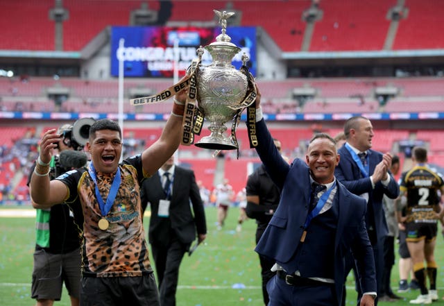 Leigh's John Asiata (left) and Adrian Lam (right) with the Challenge Cup