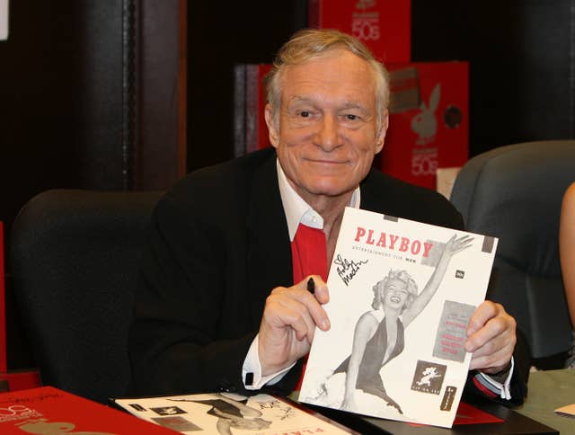 Hugh Hefner Signing – Los Angeles