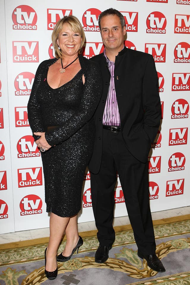 Fern Britton using spray tan for Strictly