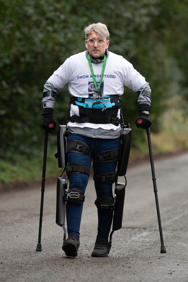 Paralysed fundraiser walks to raise money for NHS