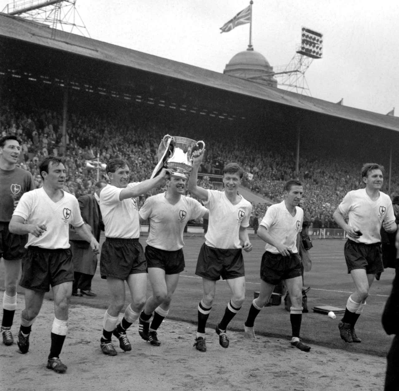 6 memorable moments from Jimmy Greaves’ career | Express & Star