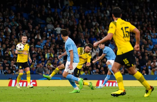 Erling Haaland scores late Man City winner against former club Borussia Dortmund