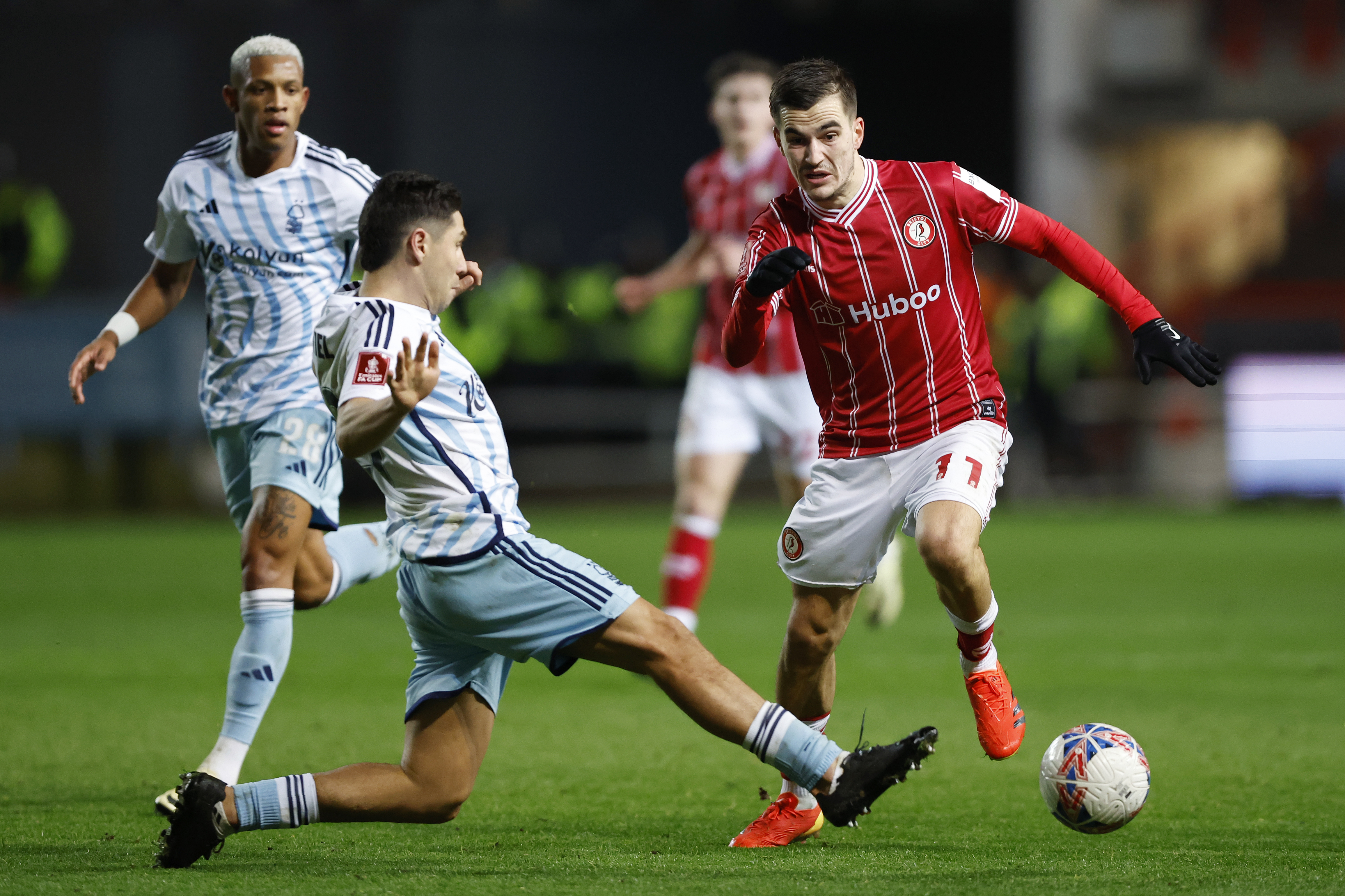 Bristol City 0-0 Nottingham Forest: Goalless Draw Sets Up Replay ...