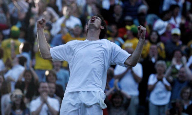 Andy Murray celebrates