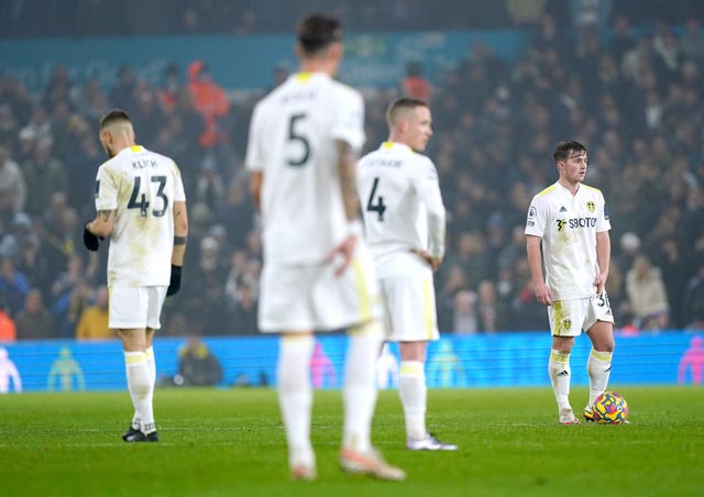 Leeds players on the pitch