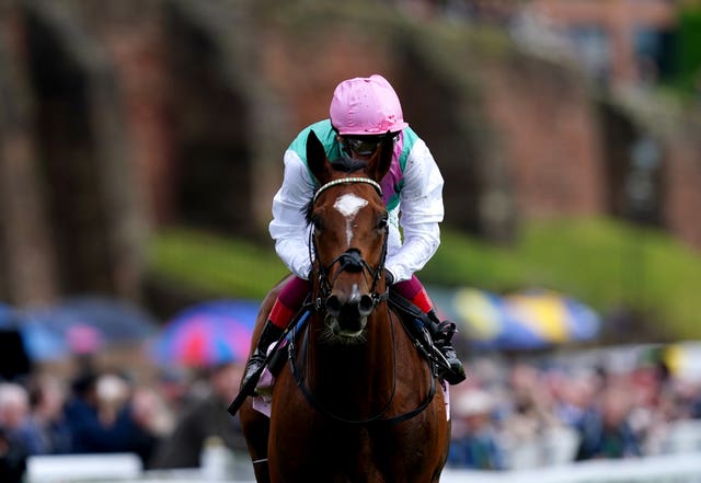Arrest winning the Chester Vase 