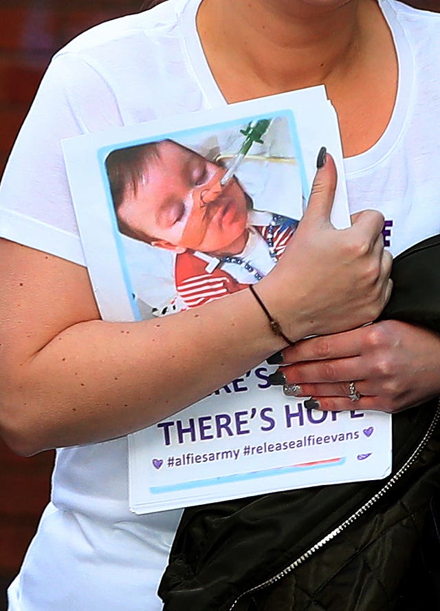 A supporter of Tom Evans and Kate James, the parents of baby Alfie Evans (Peter Byrne/PA)