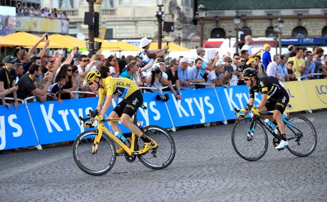 Froome on his way to his third Tour victory, and second successive win in 2016
