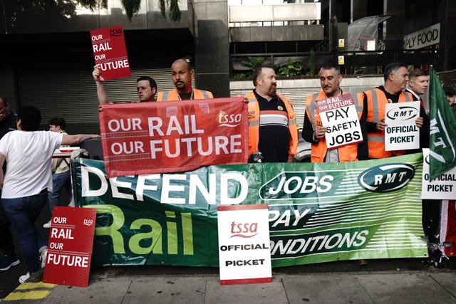 Rail workers at a picket line