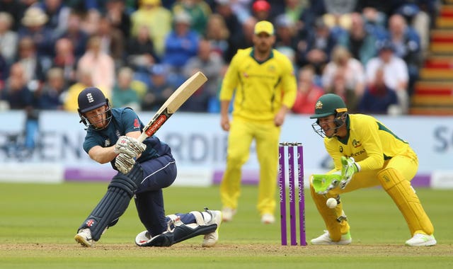 Kent captain Sam Billings (left) hopes to play himself back into content for the England World Cup squad. (Nigel French/PA Images)