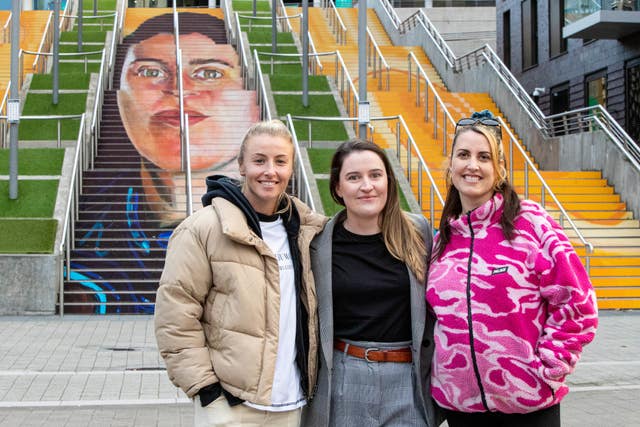 Leah Williamson (left), captain of the England Women’s football team, unveiled the striking artwork today at Wembley Stadium to raise awareness of Helen’s incredible achievements, made possible through funding from The National Lottery, and to encourage others to get involved in coaching women’s sport 