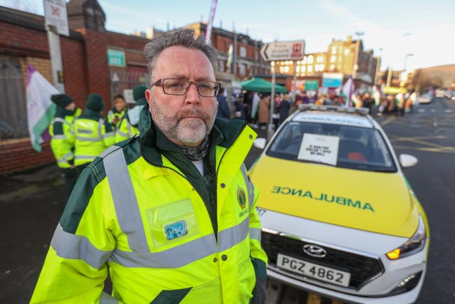 Health workers take to the picket lines in Northern Ireland ...