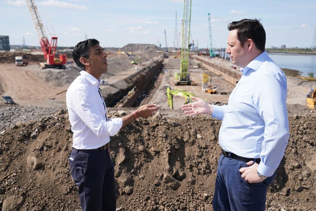 Rishi Sunak speaks with Tees Valley Mayor, Ben Houchen, during a visit to Teesside Freeport 