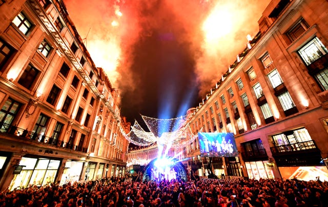 Regent Street Christmas Lights 2018 – London