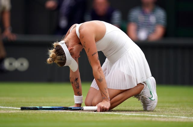 Marketa Vondrousova soaks in her achievement 