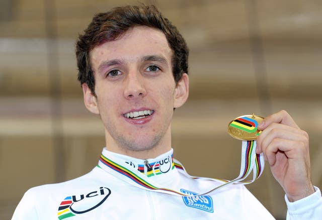 Simon Yates won gold in the points race at the Track Cycling World Championships in 2013 