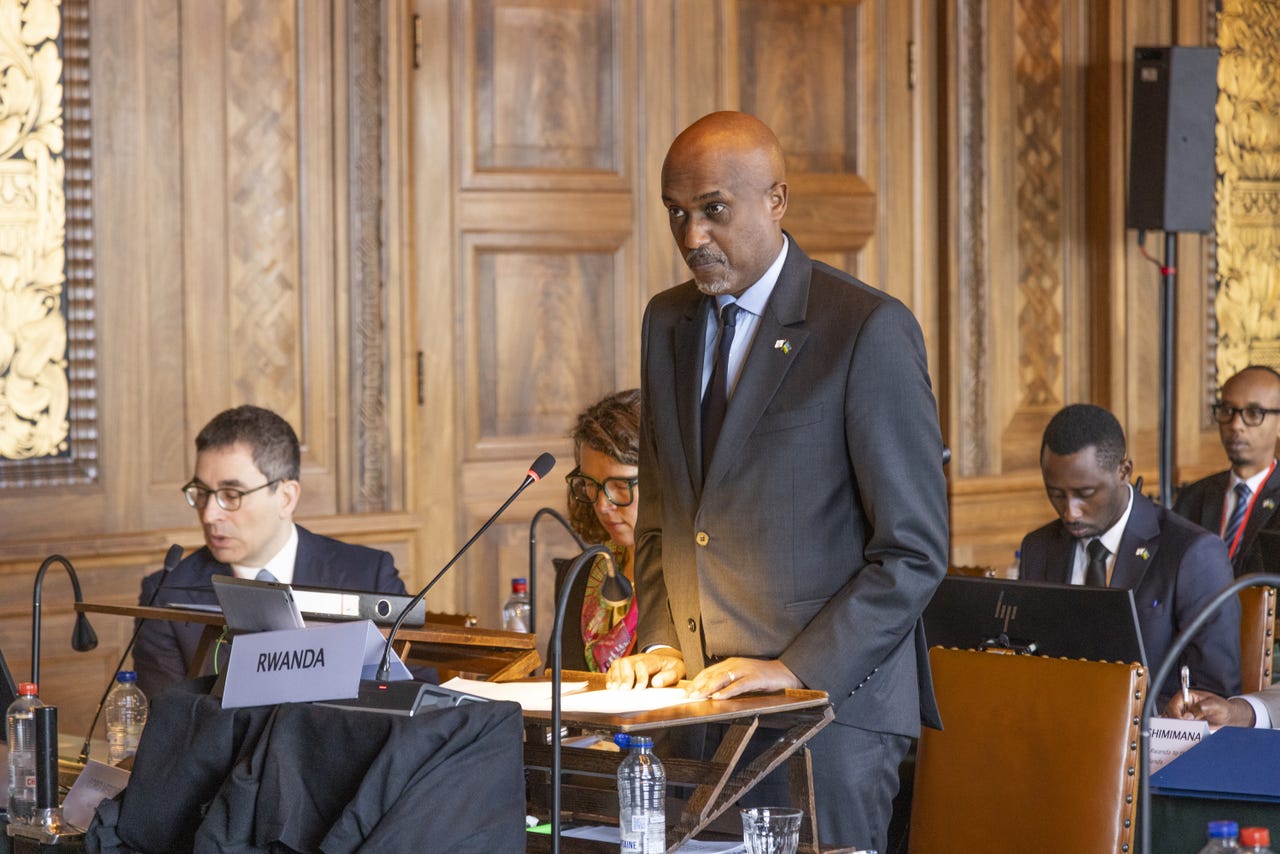 UK wins court clash with Rwanda over failed migrant deportation deal ...
