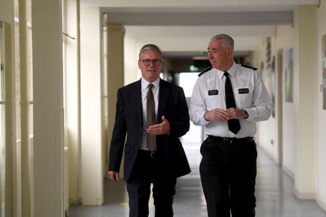 Prime Minister Sir Keir Starmer with Police Service of Northern Ireland Chief Constable Jon Boutcher