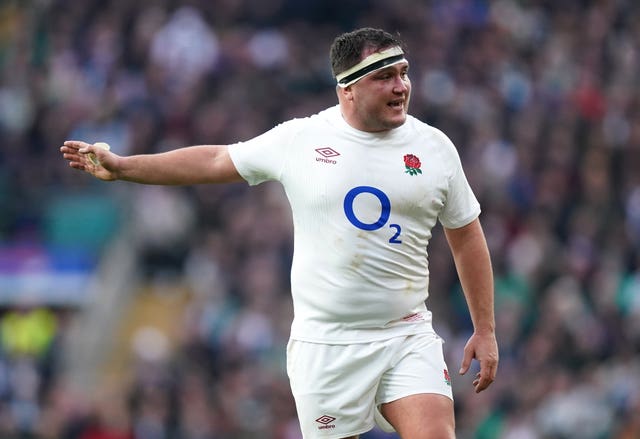 Jamie George points during England's win over Ireland