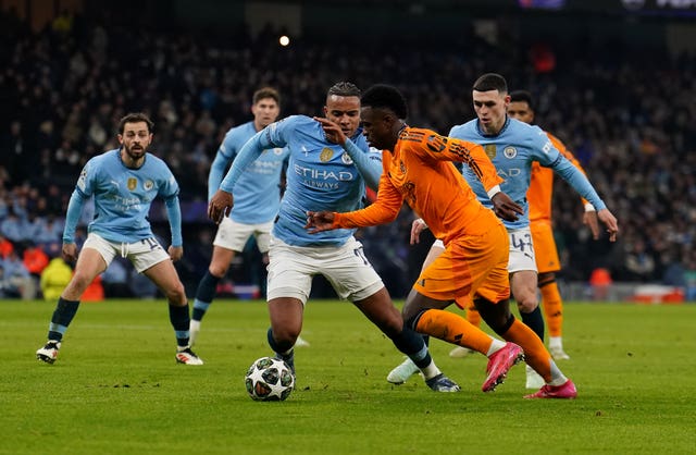 Real Madrid’s Vinicius Junior up against Manchester City’s Manuel Akanji