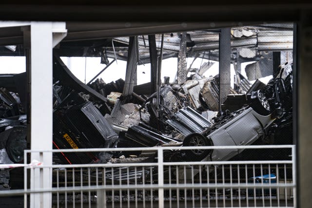 Luton Airport fire