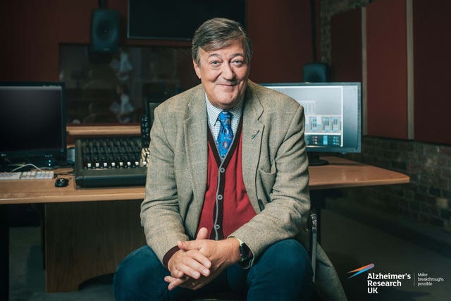 Stephen Fry hosted the quiz