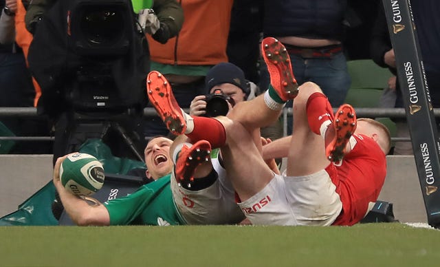 Andrew Conway celebrates his try 