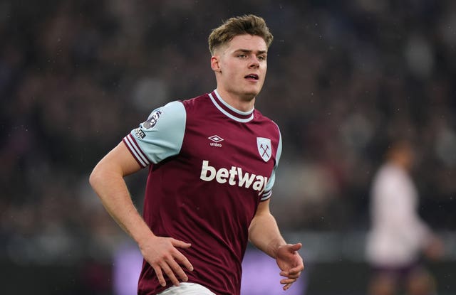  Evan Ferguson during West Ham's Premier League loss to Brentford