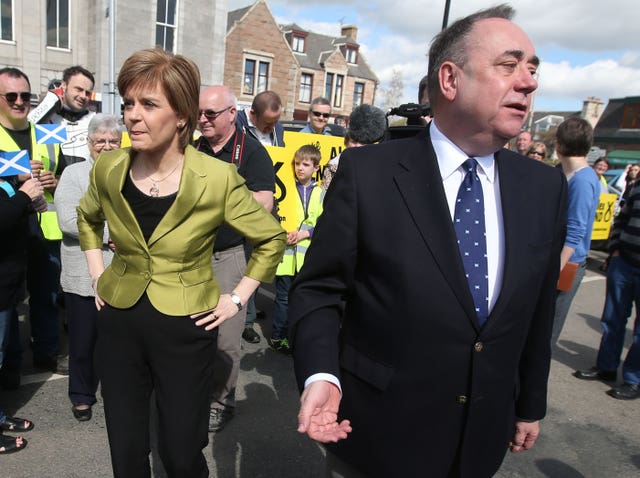 Alex Salmond and Nicola Sturgeon campaigning