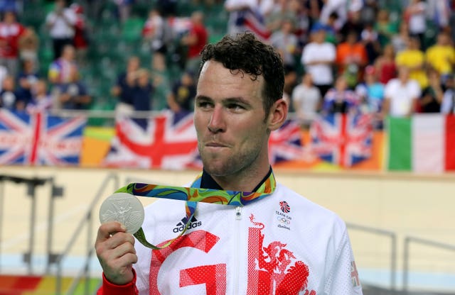 Cavendish with his Olympic silver medal in Rio