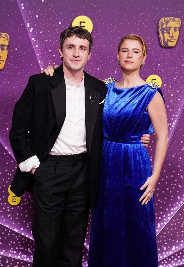 Paul Mescal and Jessie Buckley