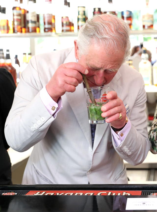 The Prince of Wales makes a mojito in Cuba