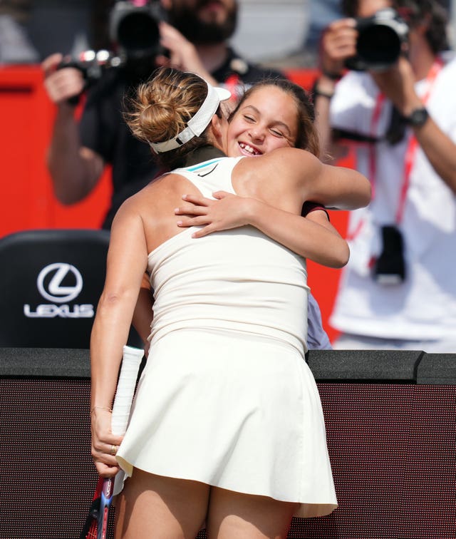 Tatjana Maria hugs daughter Charlotte 