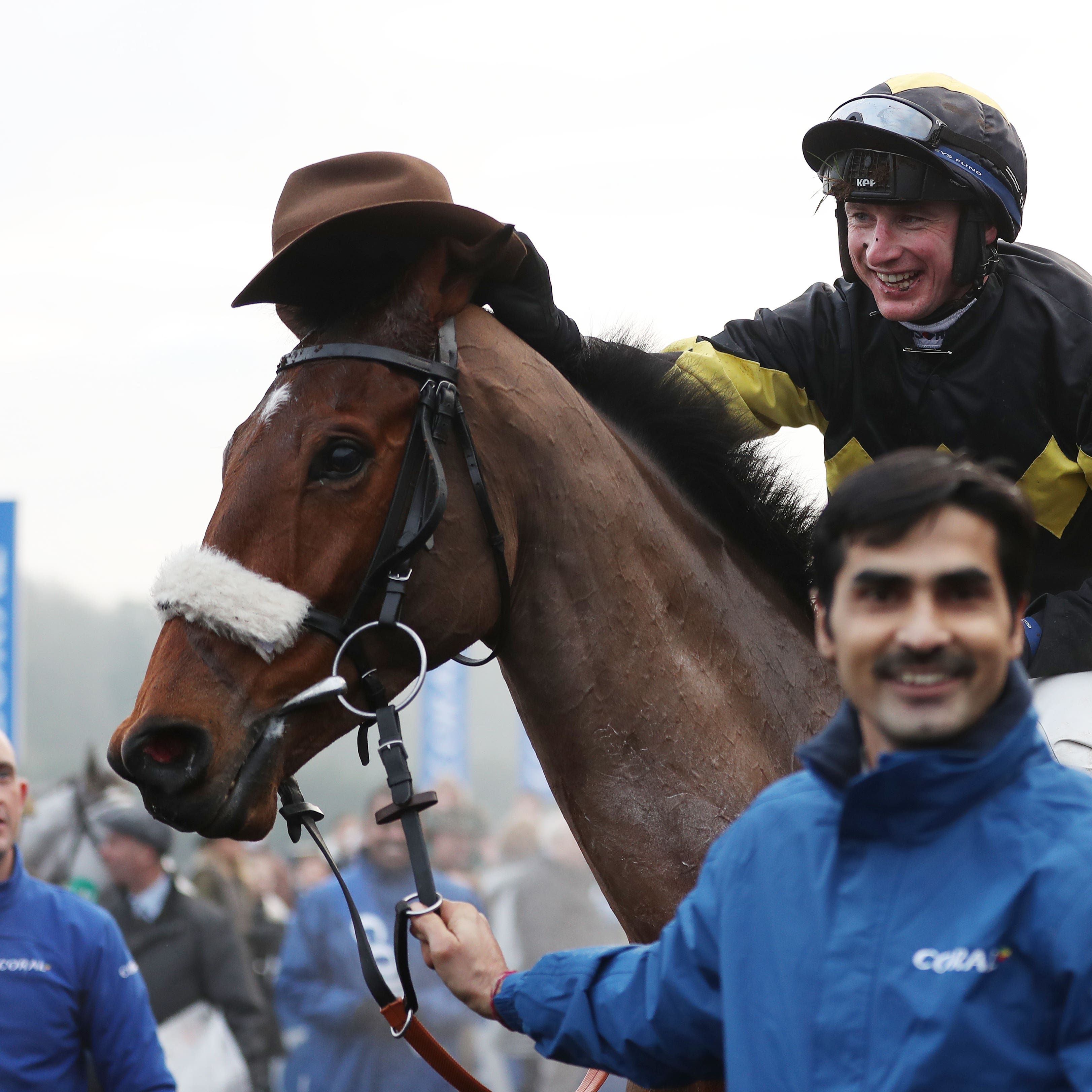 Tom O’Brien and Elegant Escape, after winning the Welsh Grand National