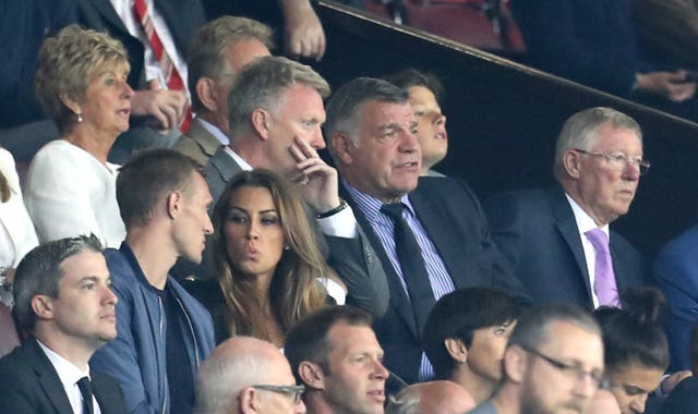 David Moyes (left) retained a close relationship with Sir Alex Ferguson (right) despite his early departure from the United job (Peter Byrne/PA Images)
