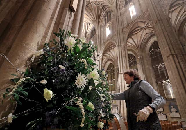 Canterbury Cathedral Christmas preparations