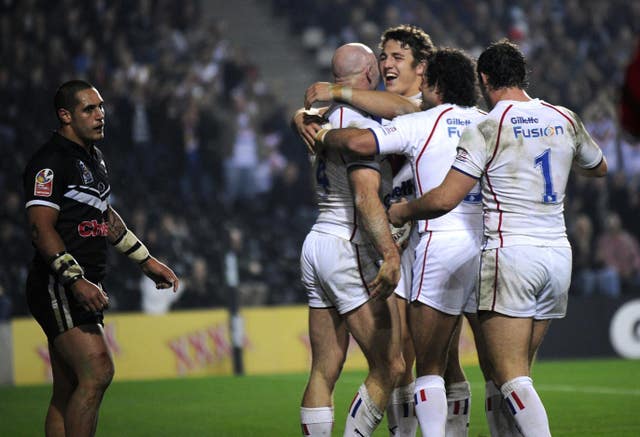 Great Britain celebrate Keith Senior’s try