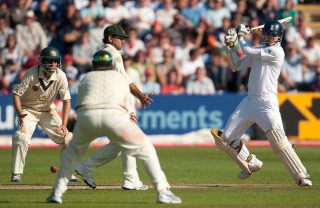 James Anderson kept the Australian bowlers at bay during the closing stages of the Test.