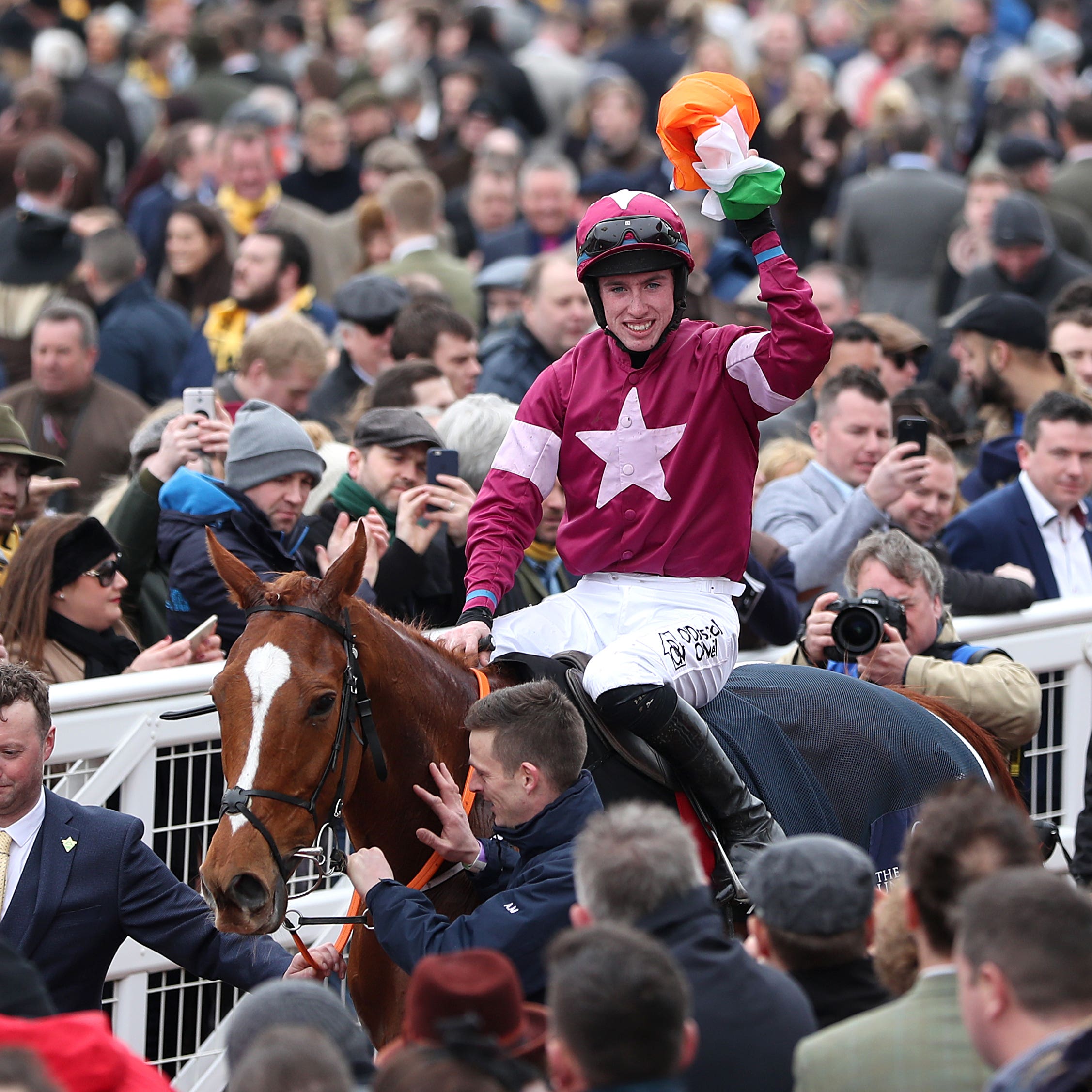 Gordon Elliott needs to find a new jockey for Samcro