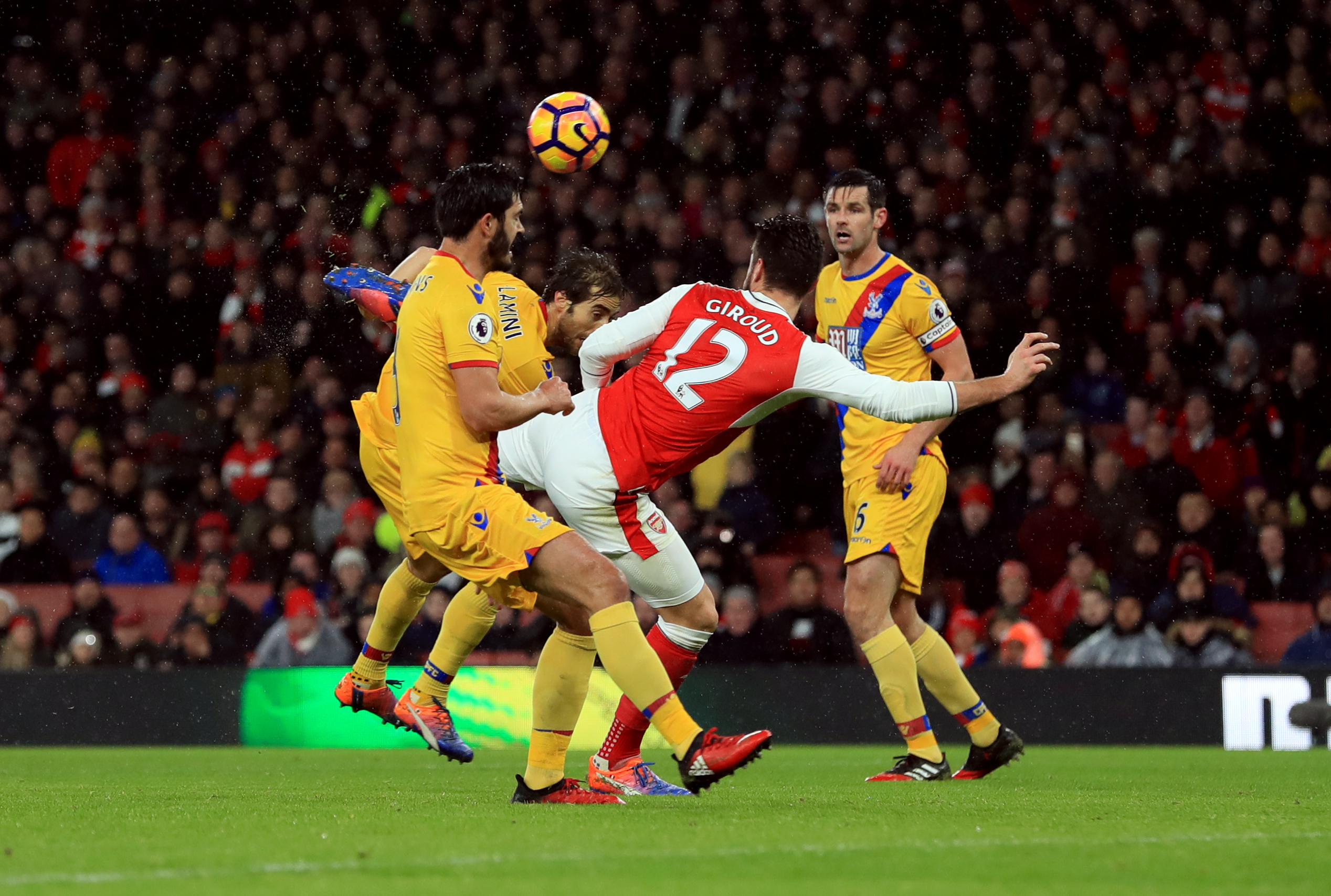 On This Day In 2017 Olivier Giroud Scores Scorpion Kick As Arsenal Beat Palace Bt Sport