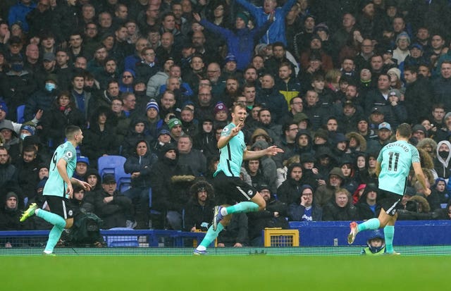 Everton must take collective responsibility for Brighton defeat – Rafael Benitez PLZ Soccer