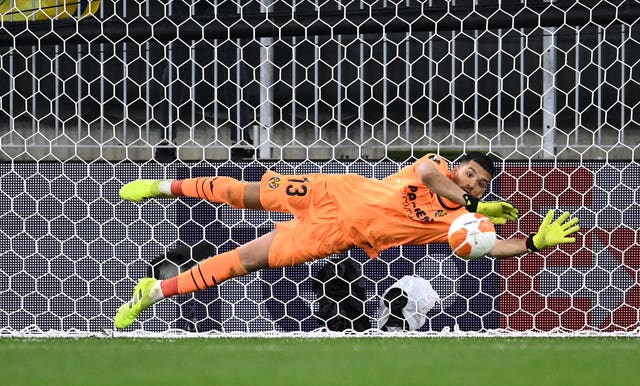 Villarreal's Geronimo Rulli saves Manchester United goalkeeper David de Gea's penalty