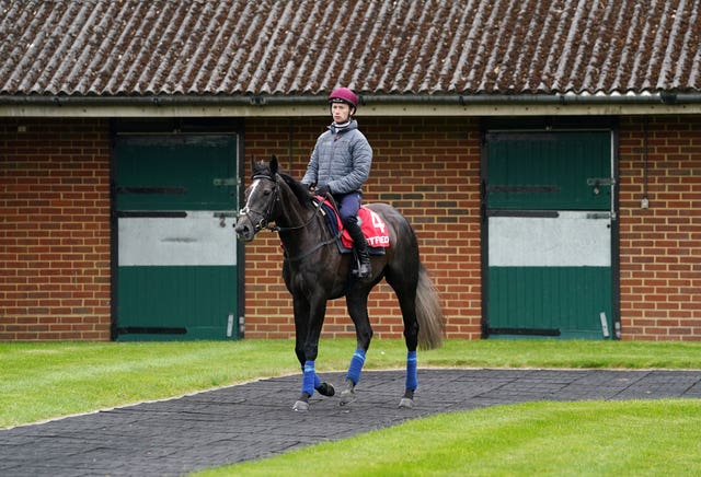 Running Lion and Oisin Murphy at Epsom 