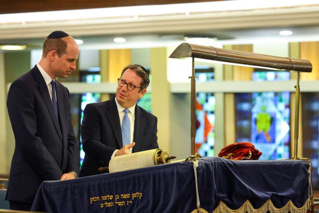 Royal visit to London synagogue