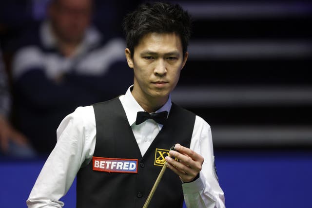 Thepchaiya Un-Nooh in action at the World Snooker Championships